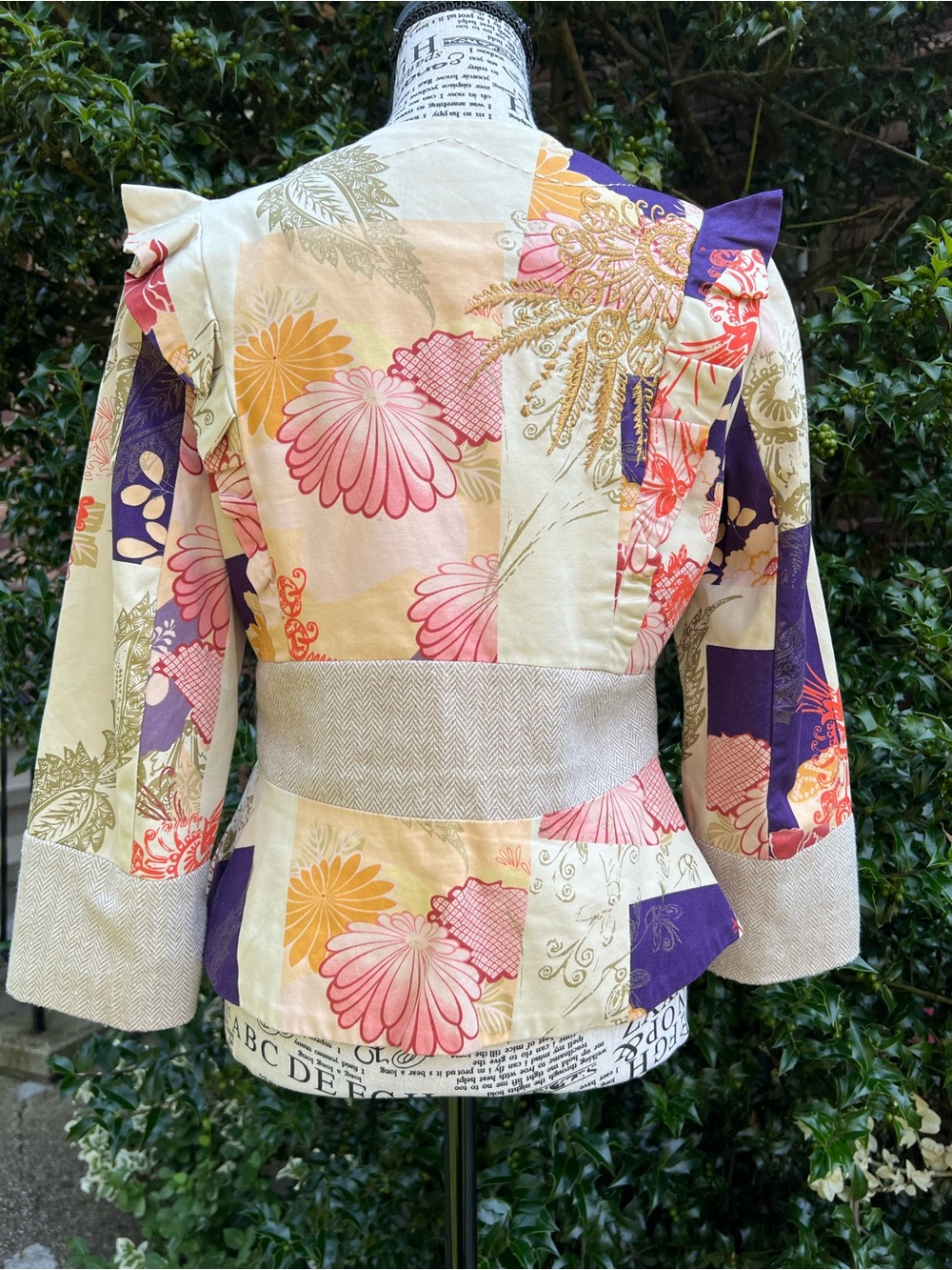 Anthropologie elevenses Floral Patchwork Wrap Blazer in Purple & Cream 8 - Picture 7 of 16